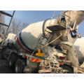 تستخدم Hino 700 Mixer Truck